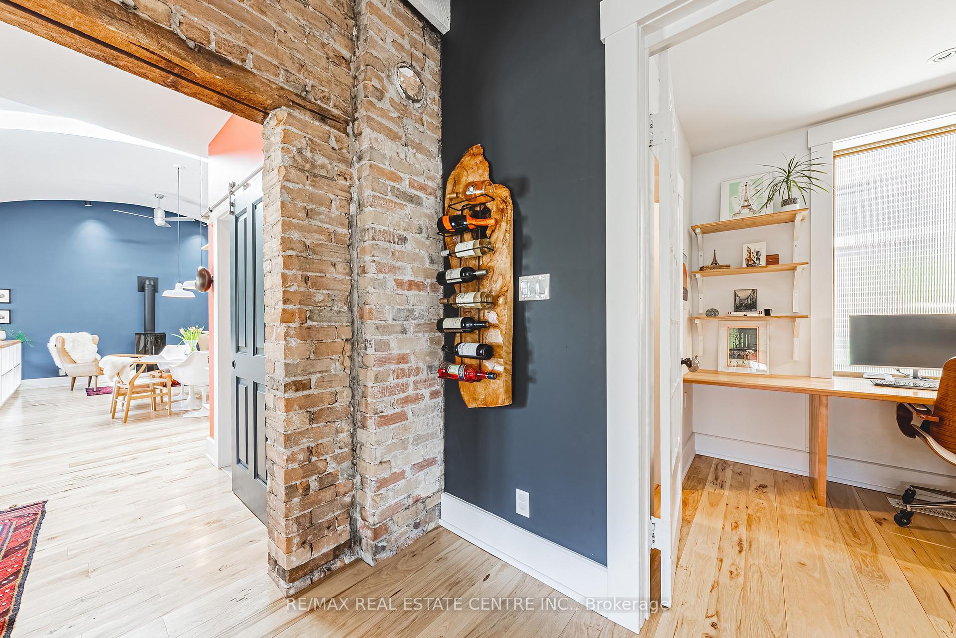 Photo 34 of 48 George Street, Waterloo, Uptown Waterloo/North Ward — HOMEH