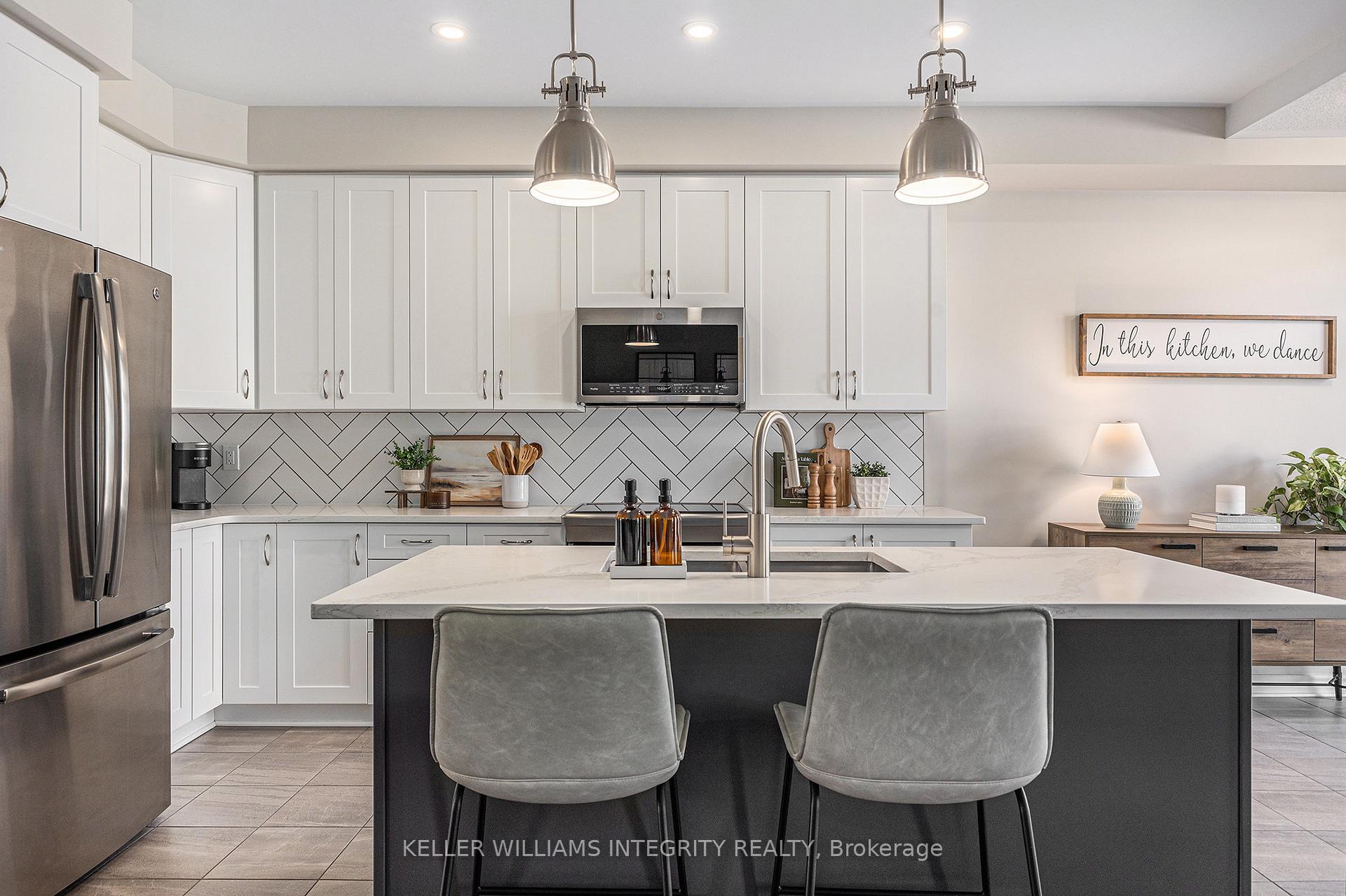 Photo 5 of 1156 Beckett Crescent, Ottawa, Stittsville (South) — HOMEH