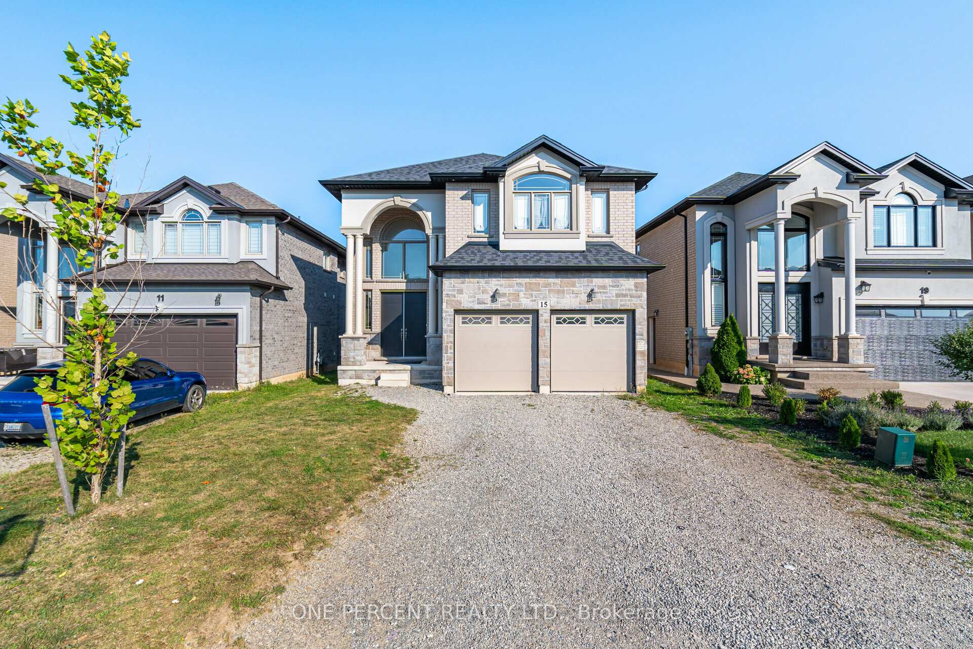 Photo 1 of 15 Riesling Court, Hamilton, Gershome — HOMEH