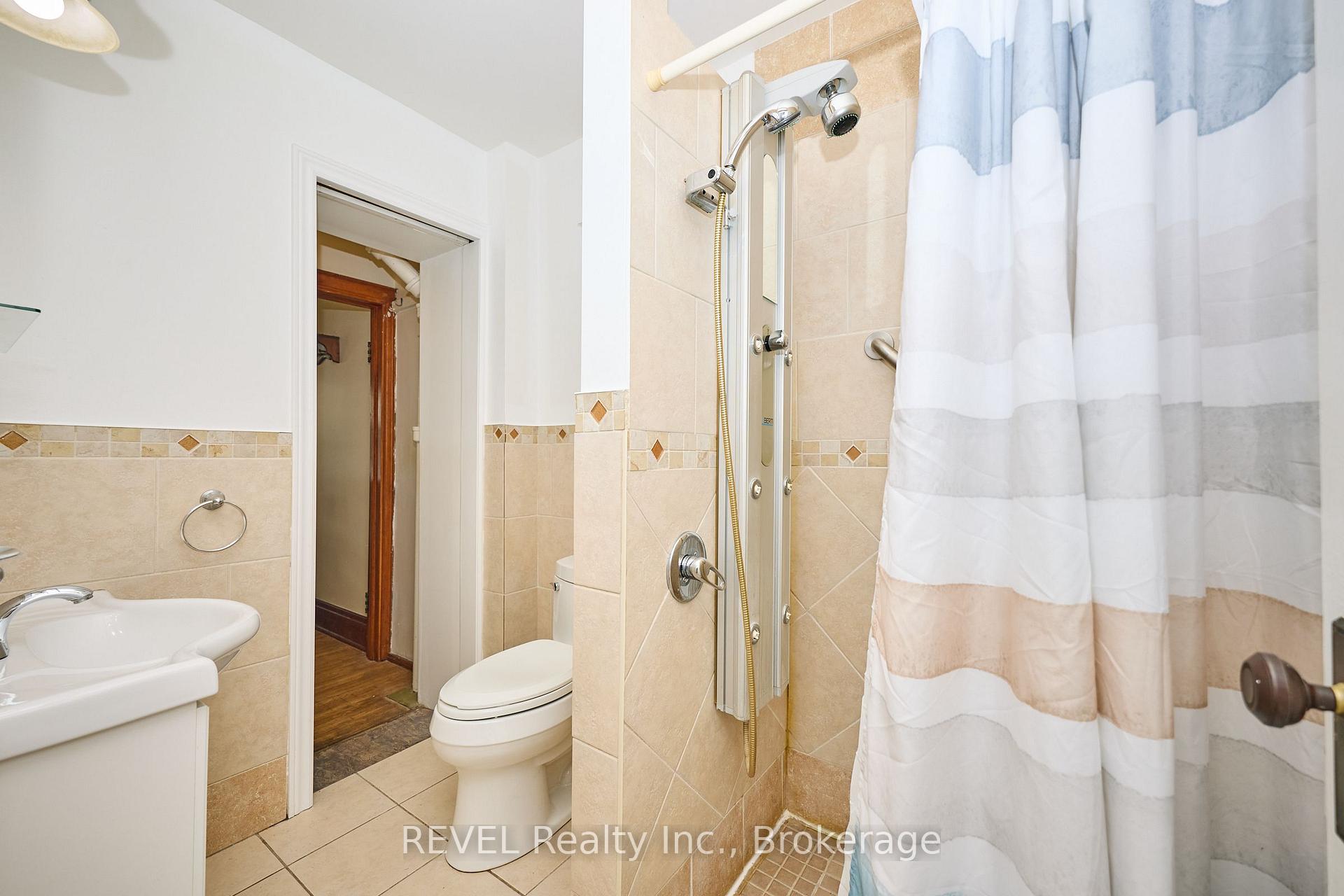 Photo 20 of 9 Edith Street, St. Catharines, Western Hill — HOMEH