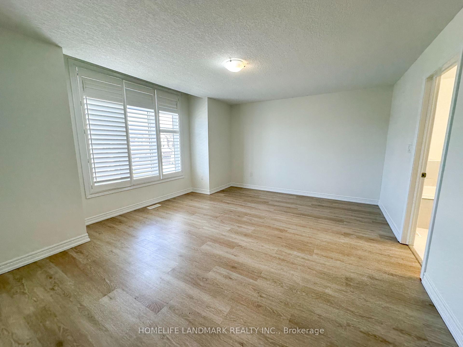 Photo 16 of 10 Zinfandel Drive, Hamilton, Fruitland — HOMEH