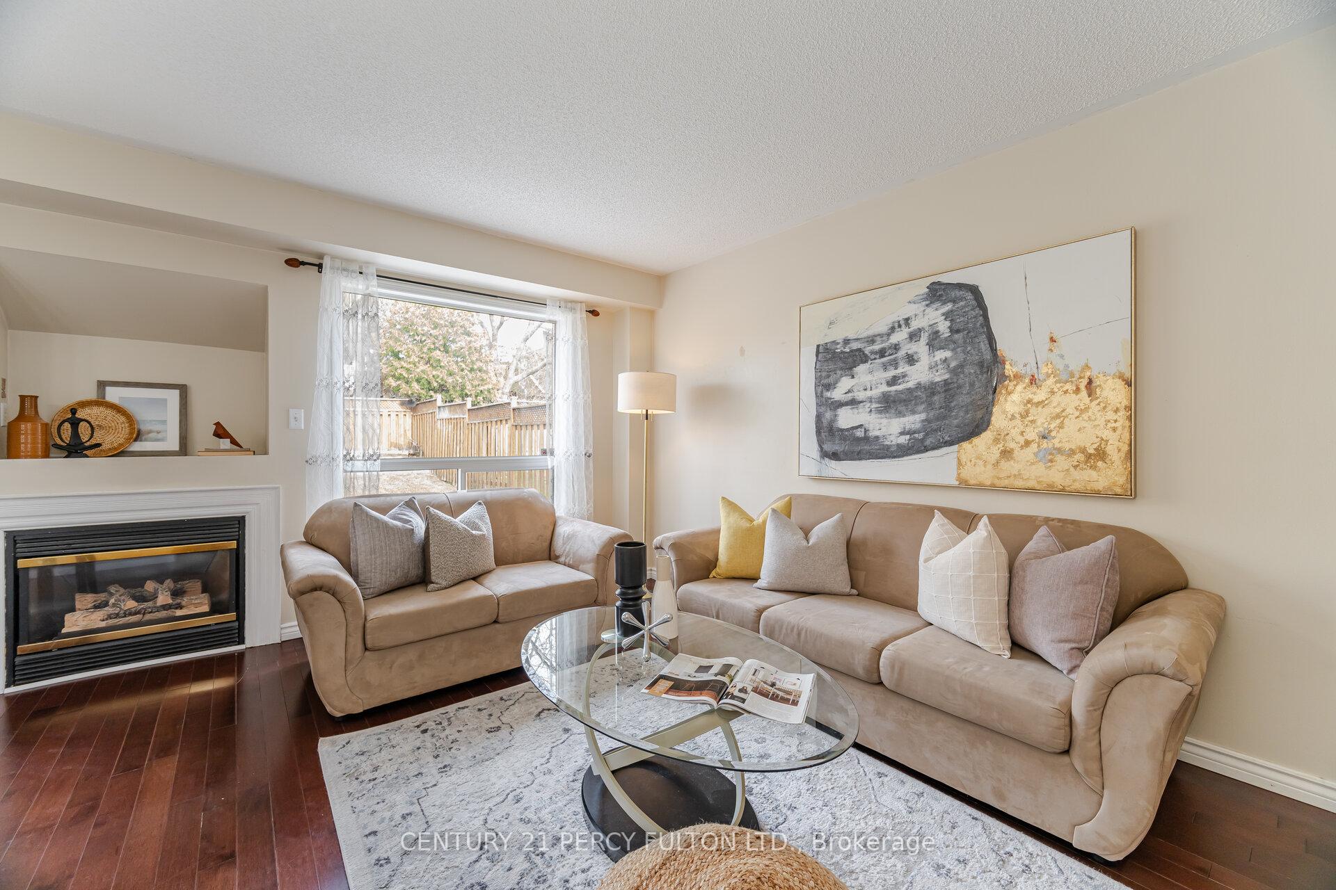 Photo 6 of 137 Hibbard Drive, Ajax, Central — HOMEH