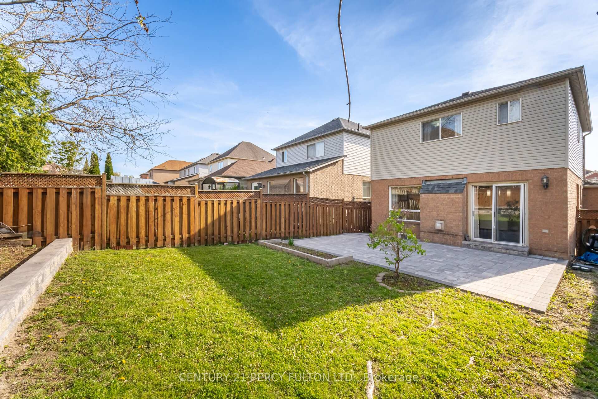 Photo 36 of 137 Hibbard Drive, Ajax, Central — HOMEH