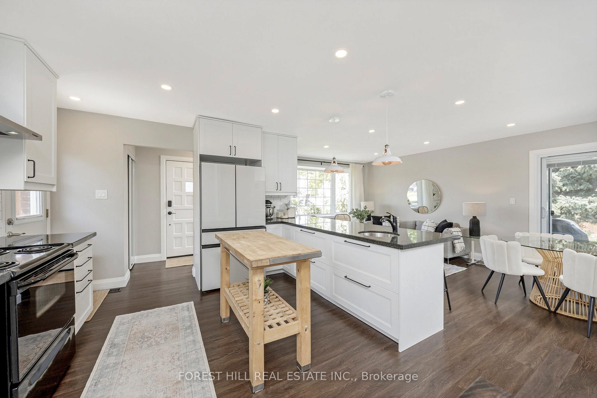 Photo 7 of 99 Gordon Drummond Avenue, Hamilton, Stoney Creek Mountain — HOMEH