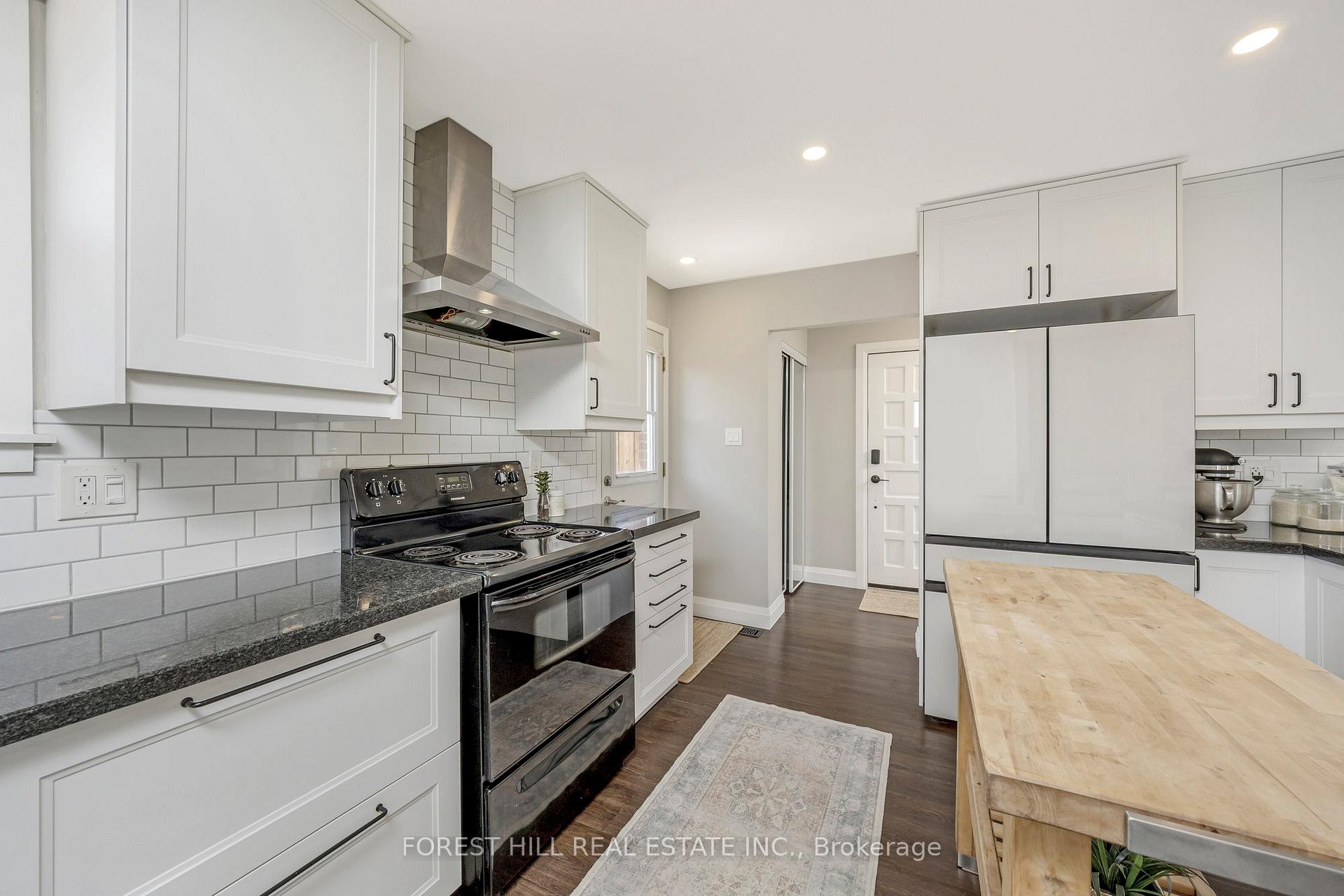 Photo 30 of 99 Gordon Drummond Avenue, Hamilton, Stoney Creek Mountain — HOMEH