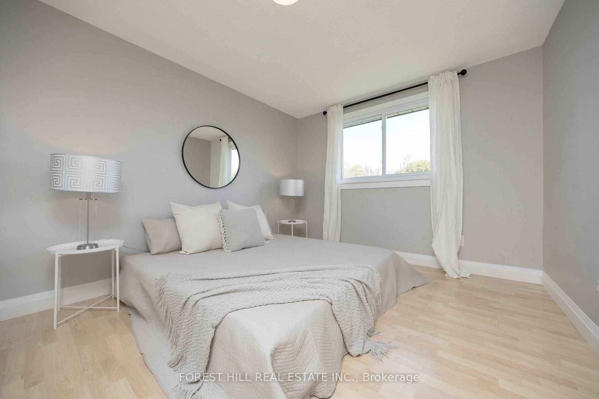 Photo 23 of 99 Gordon Drummond Avenue, Hamilton, Stoney Creek Mountain — HOMEH