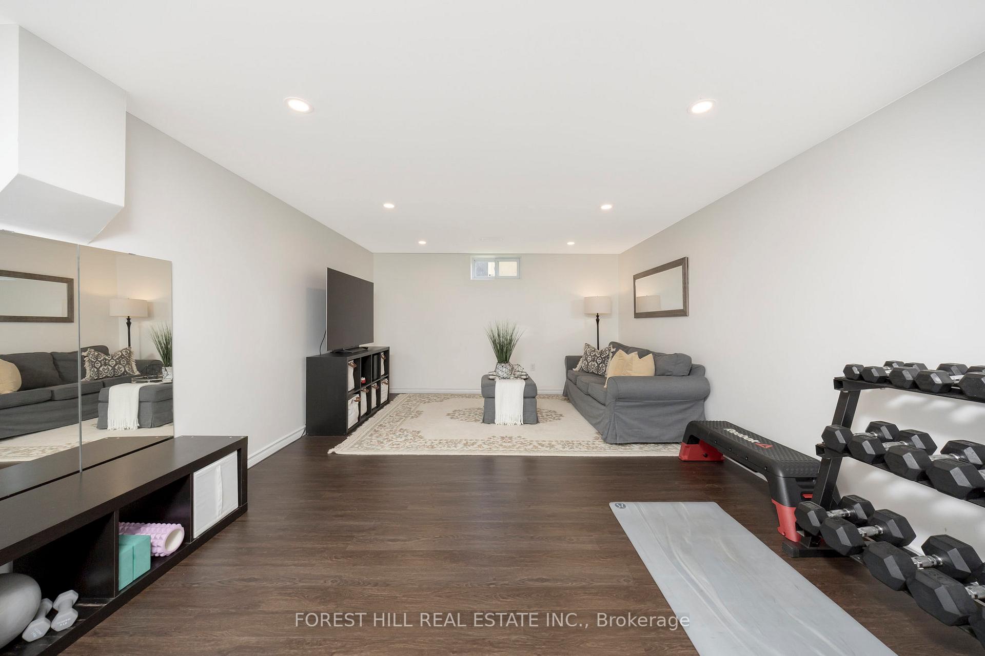 Photo 22 of 99 Gordon Drummond Avenue, Hamilton, Stoney Creek Mountain — HOMEH