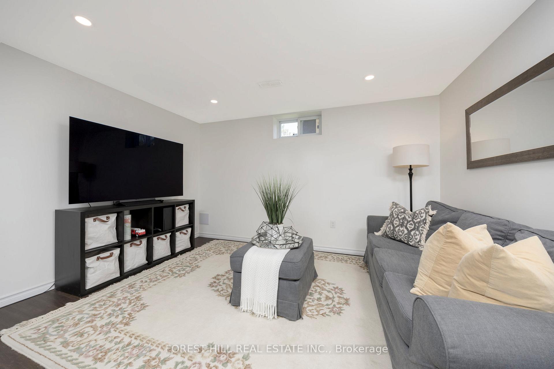 Photo 40 of 99 Gordon Drummond Avenue, Hamilton, Stoney Creek Mountain — HOMEH
