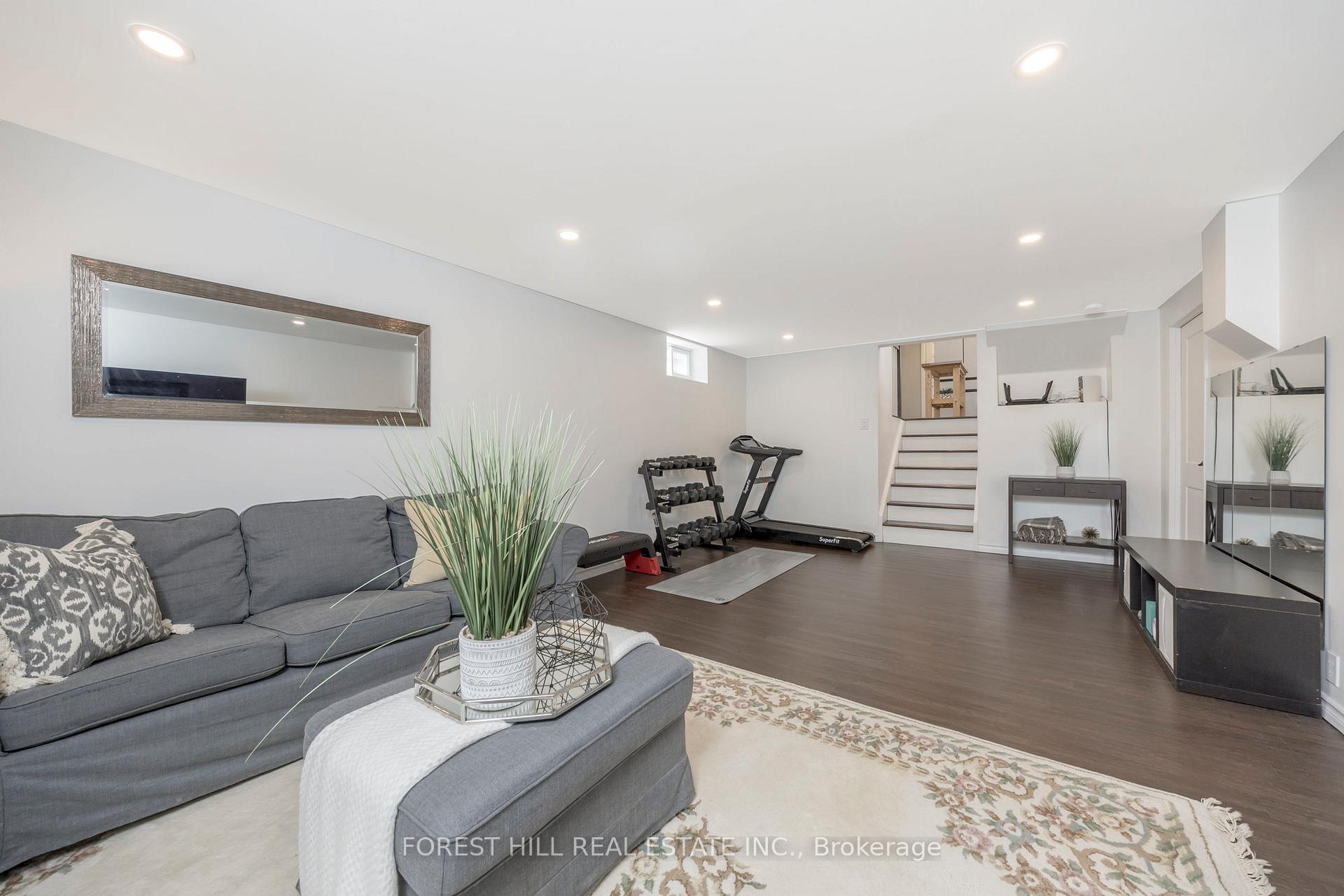 Photo 25 of 99 Gordon Drummond Avenue, Hamilton, Stoney Creek Mountain — HOMEH