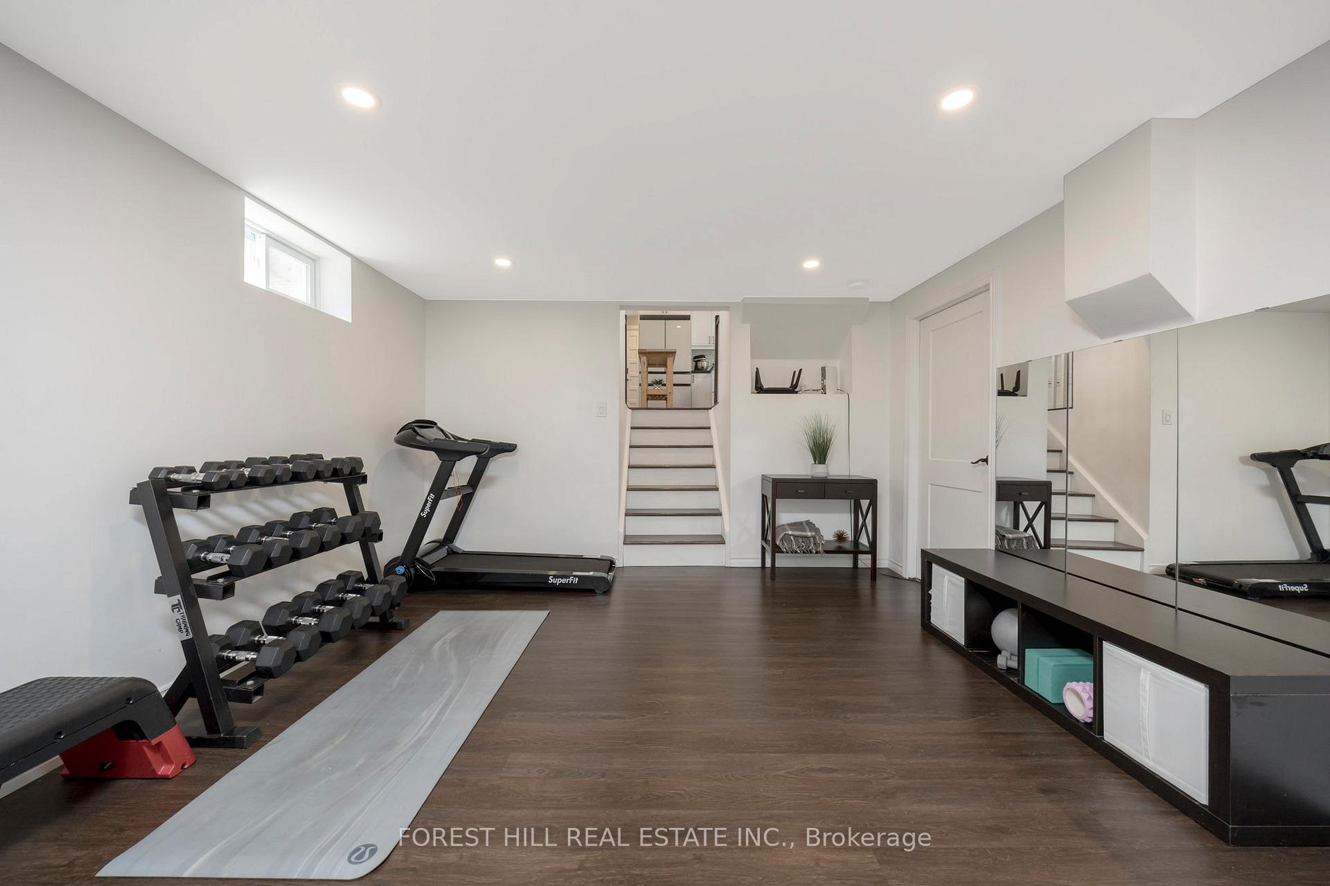 Photo 33 of 99 Gordon Drummond Avenue, Hamilton, Stoney Creek Mountain — HOMEH