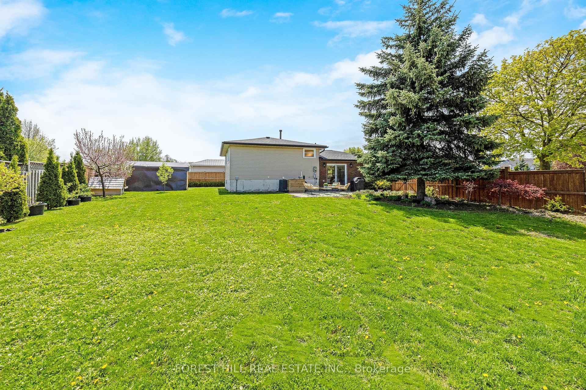 Photo 46 of 99 Gordon Drummond Avenue, Hamilton, Stoney Creek Mountain — HOMEH