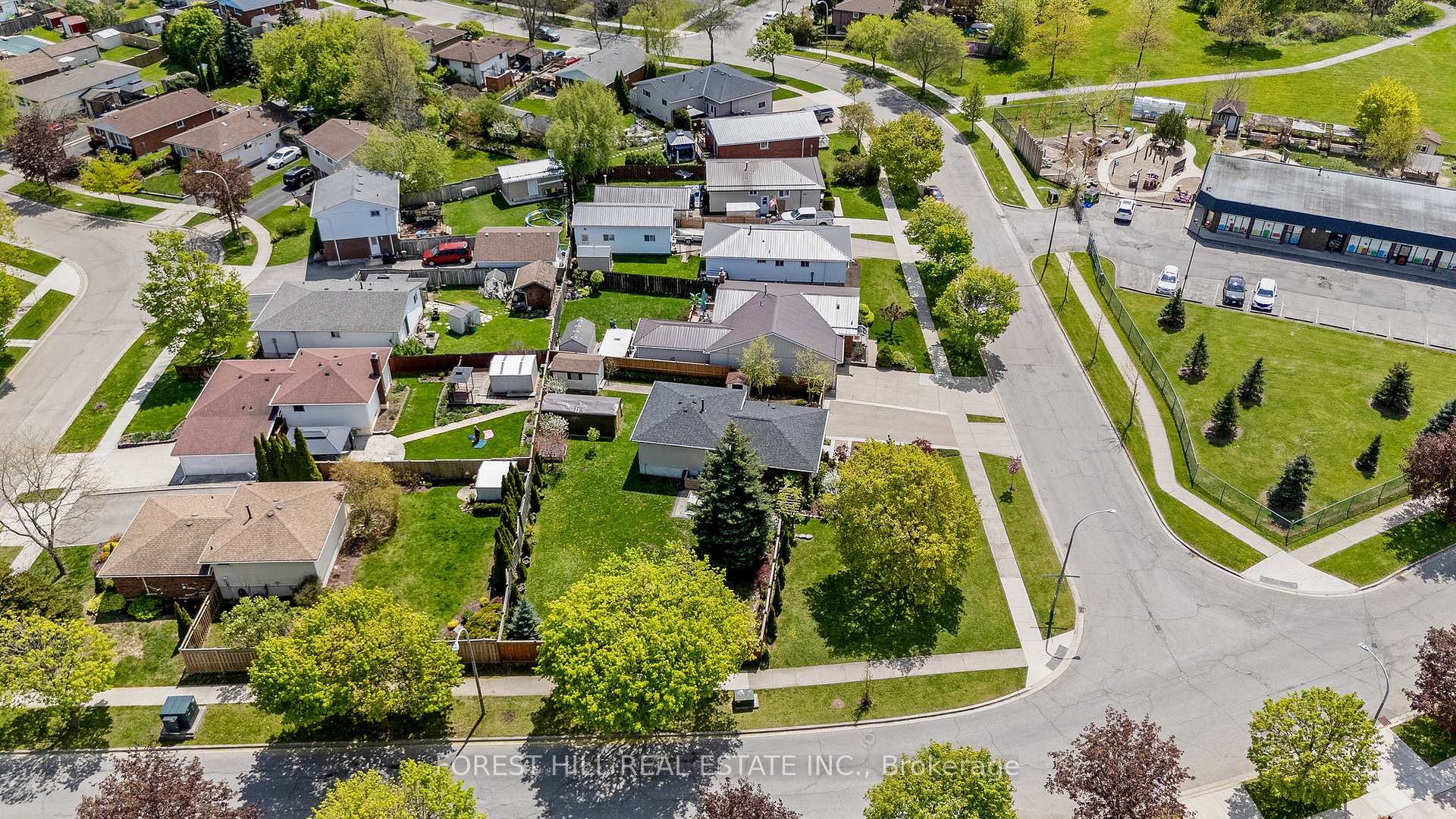 Photo 39 of 99 Gordon Drummond Avenue, Hamilton, Stoney Creek Mountain — HOMEH