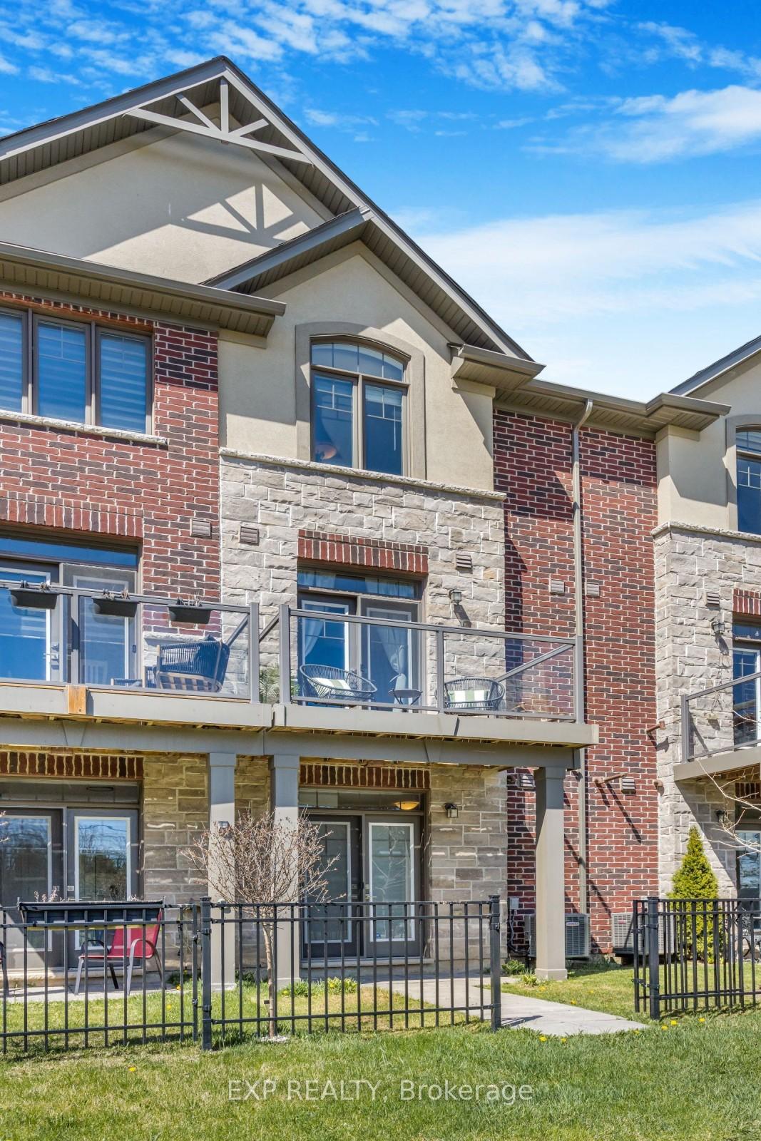 Photo 13 of 9 Pringle Lane, Hamilton, Ancaster — HOMEH