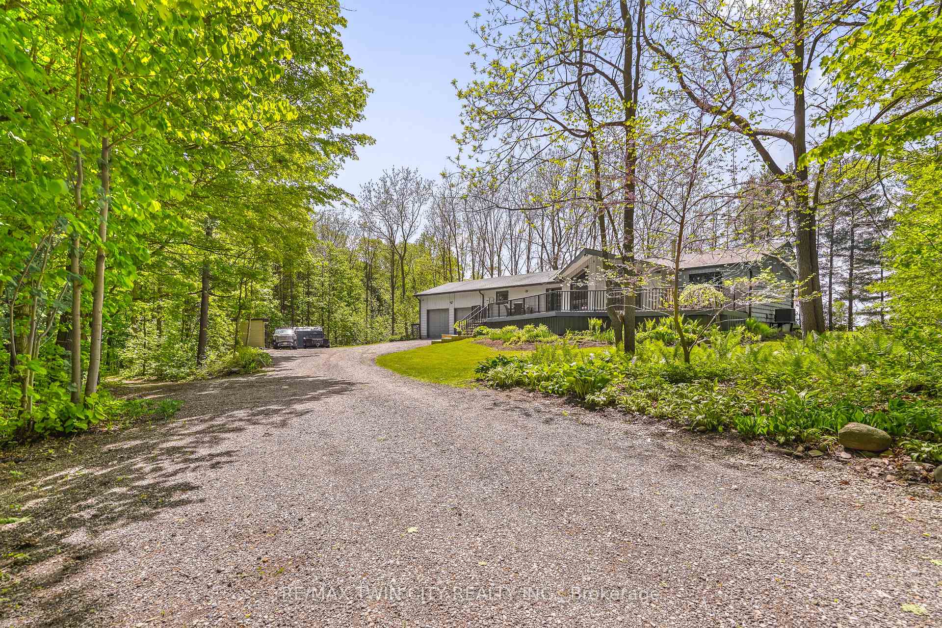 Photo 6 of 103 Fourth Concession Road, Brant, Burford — HOMEH