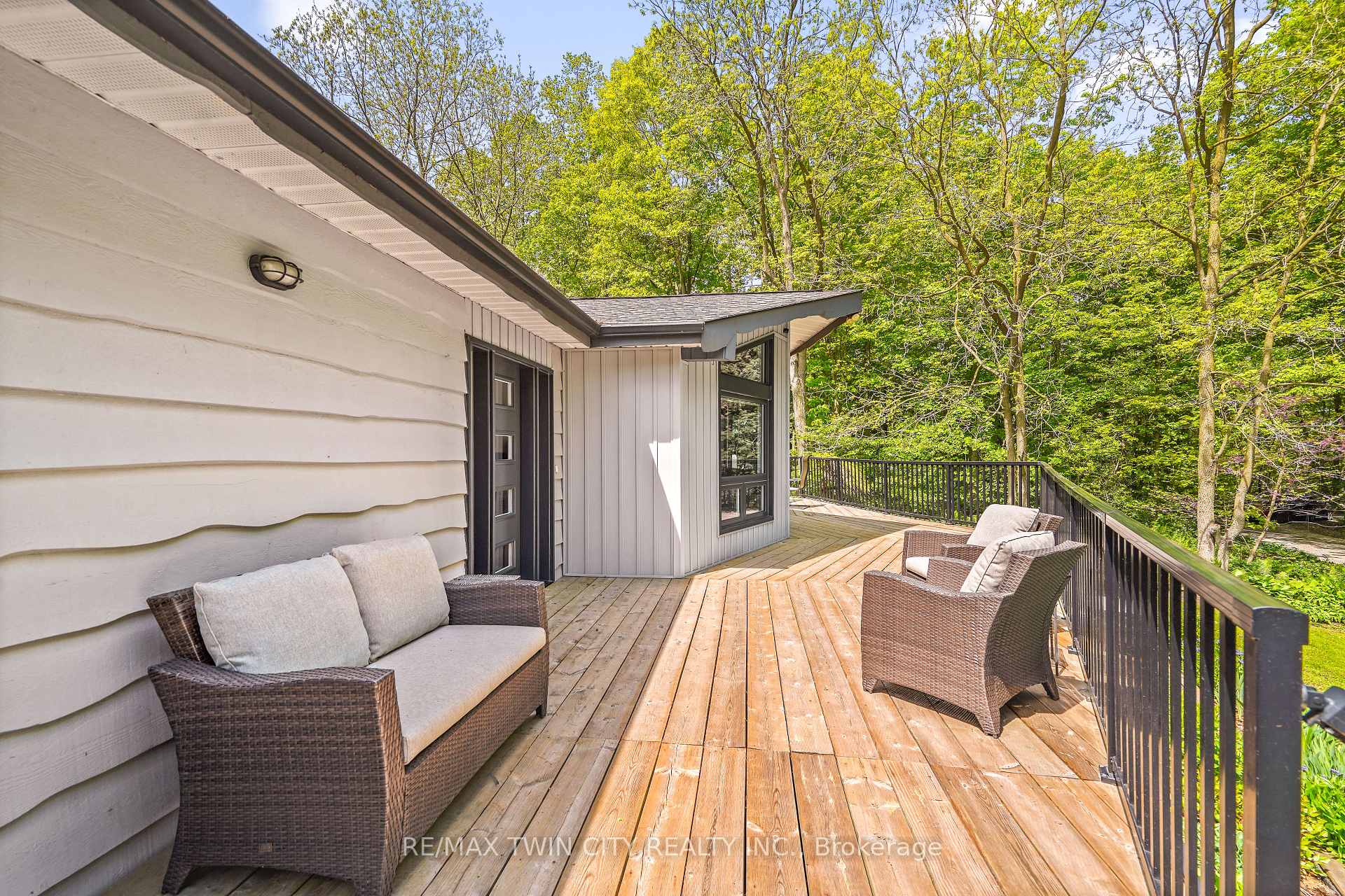 Photo 14 of 103 Fourth Concession Road, Brant, Burford — HOMEH