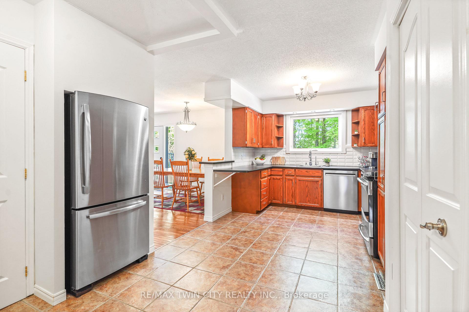 Photo 26 of 103 Fourth Concession Road, Brant, Burford — HOMEH