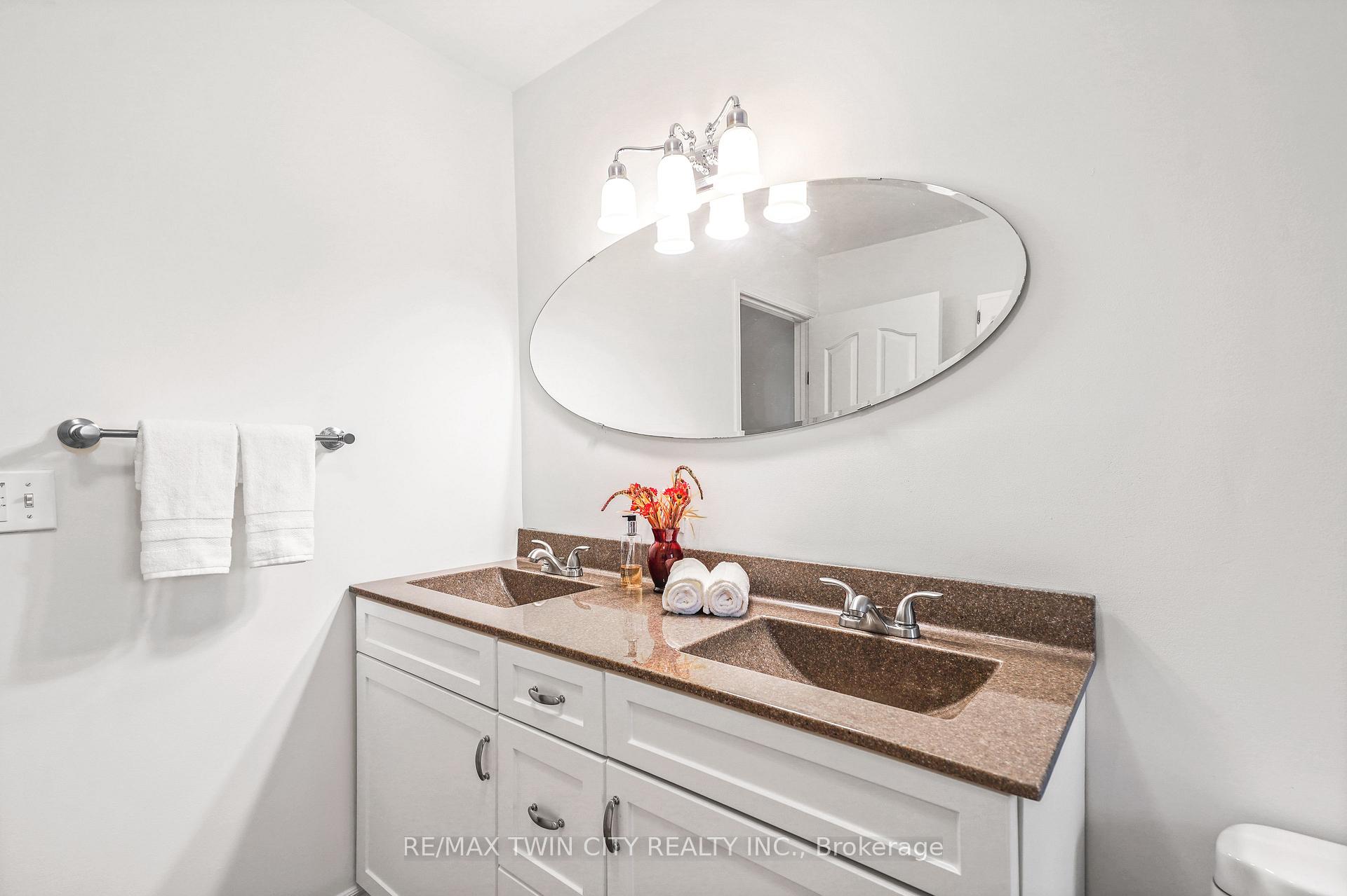 Photo 25 of 103 Fourth Concession Road, Brant, Burford — HOMEH