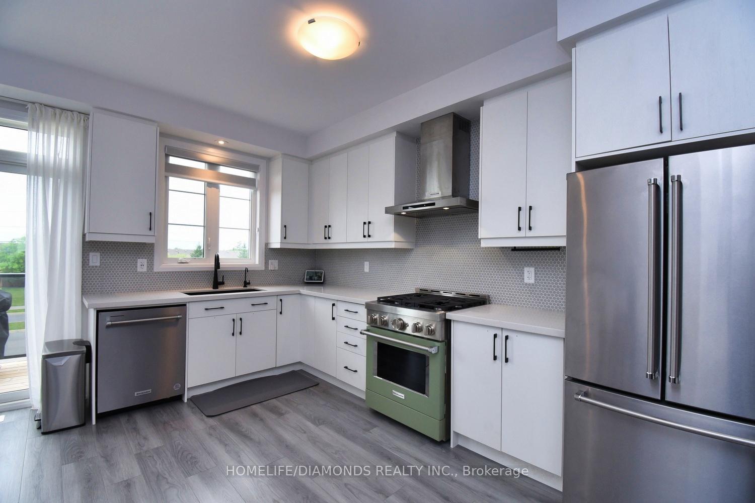 Photo 12 of Unit 14, 106 Court Drive, Brant, Paris — HOMEH