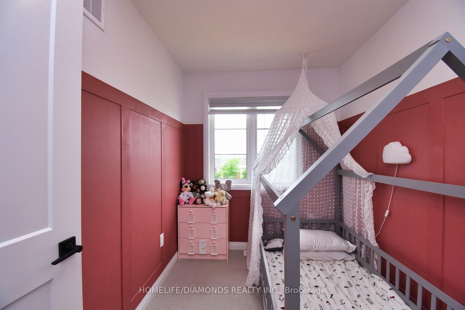 Photo 37 of Unit 14, 106 Court Drive, Brant, Paris — HOMEH