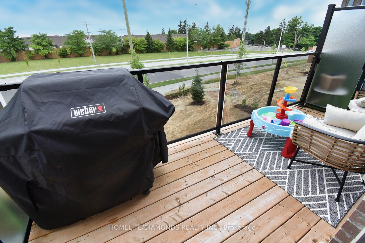 Photo 45 of Unit 14, 106 Court Drive, Brant, Paris — HOMEH