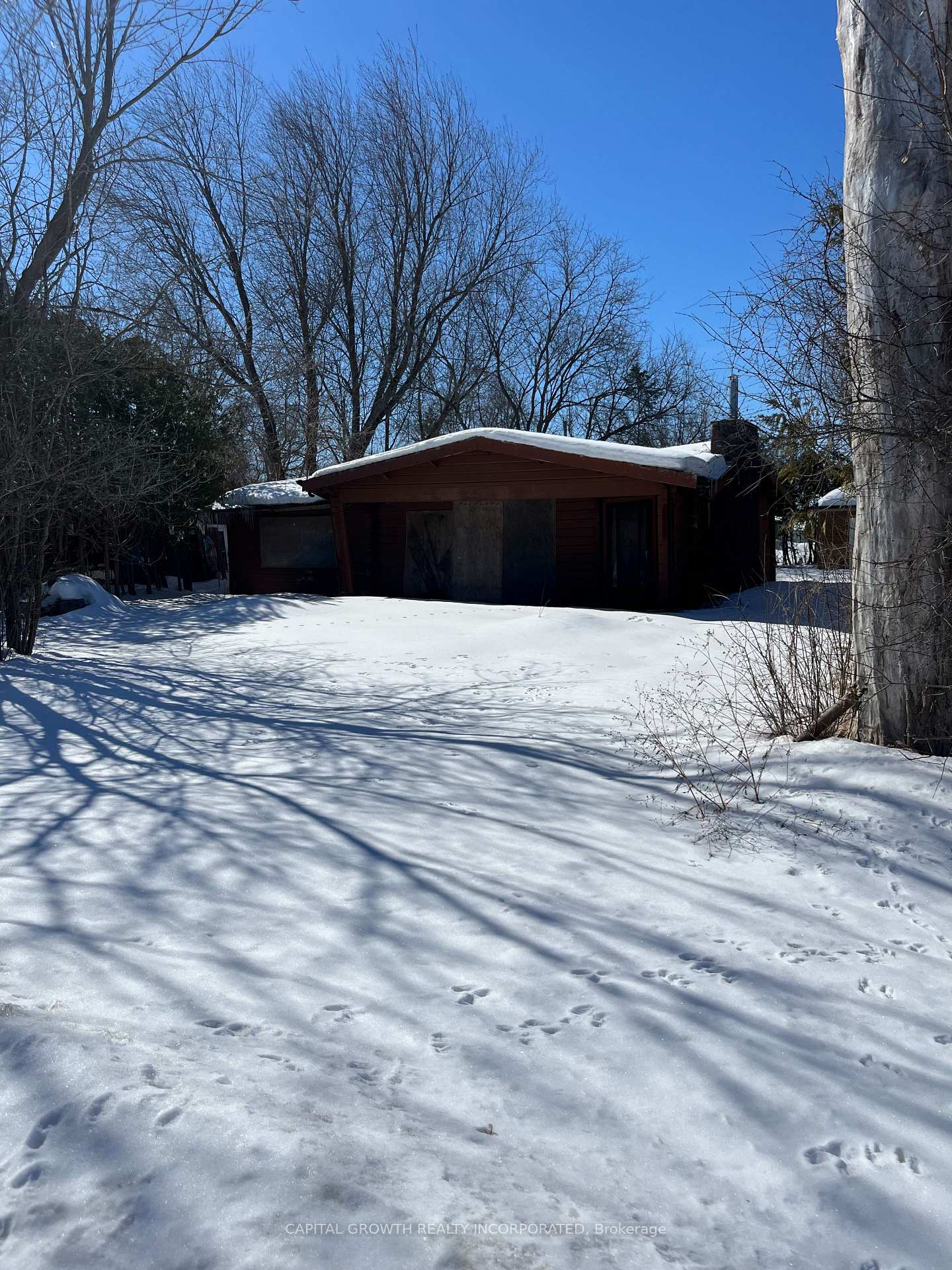 Photo 6 of 38 Sumach Drive, Georgina, Virginia — HOMEH