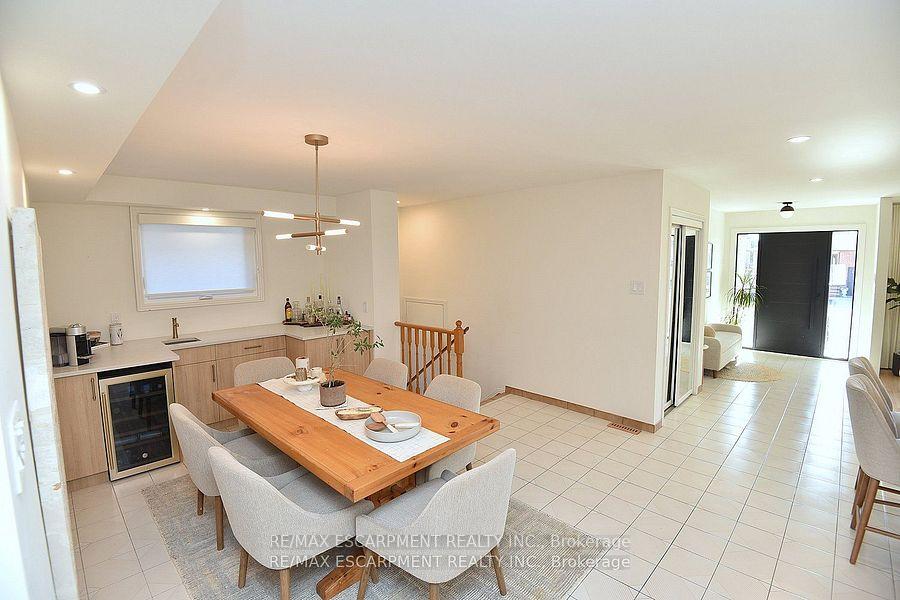 Photo 12 of 81 Glenayr Street, Hamilton, Gilkson — HOMEH