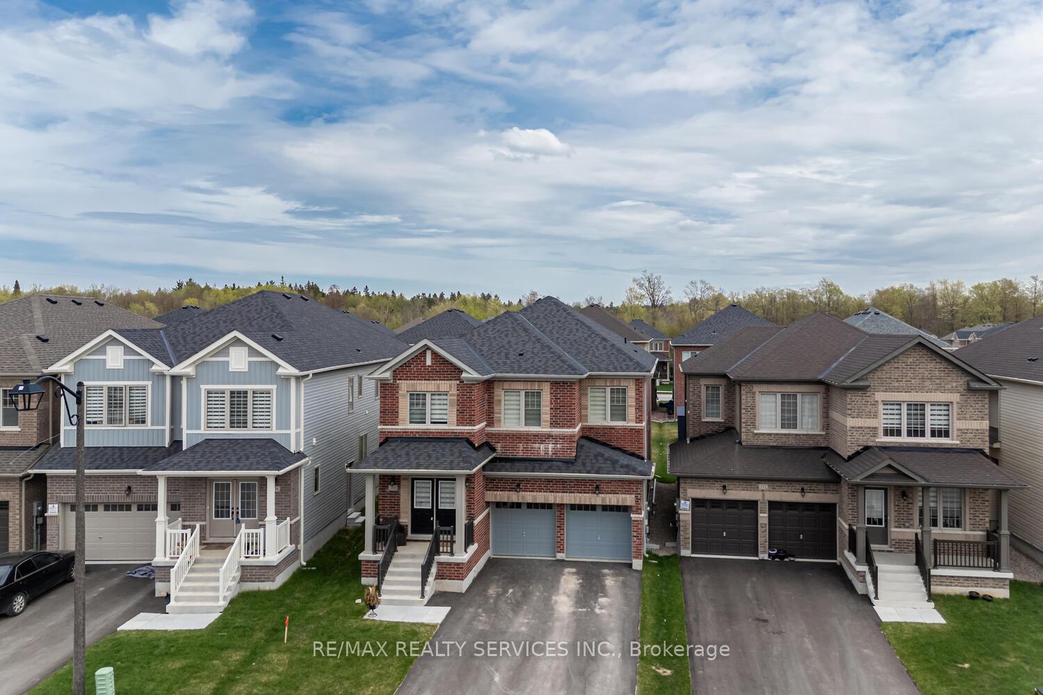 Photo 21 of 208 Limestone Lane, Shelburne — HOMEH