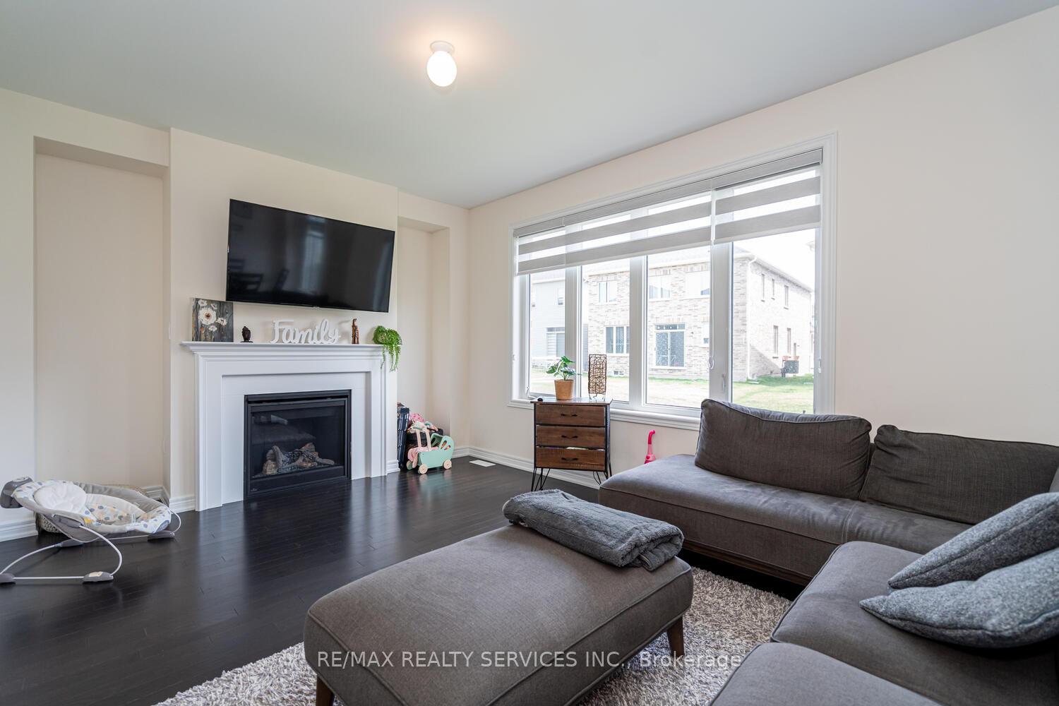 Photo 10 of 208 Limestone Lane, Shelburne — HOMEH