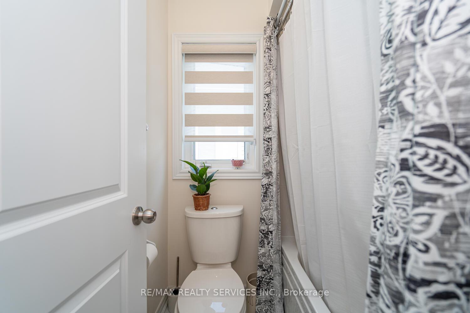 Photo 32 of 208 Limestone Lane, Shelburne — HOMEH