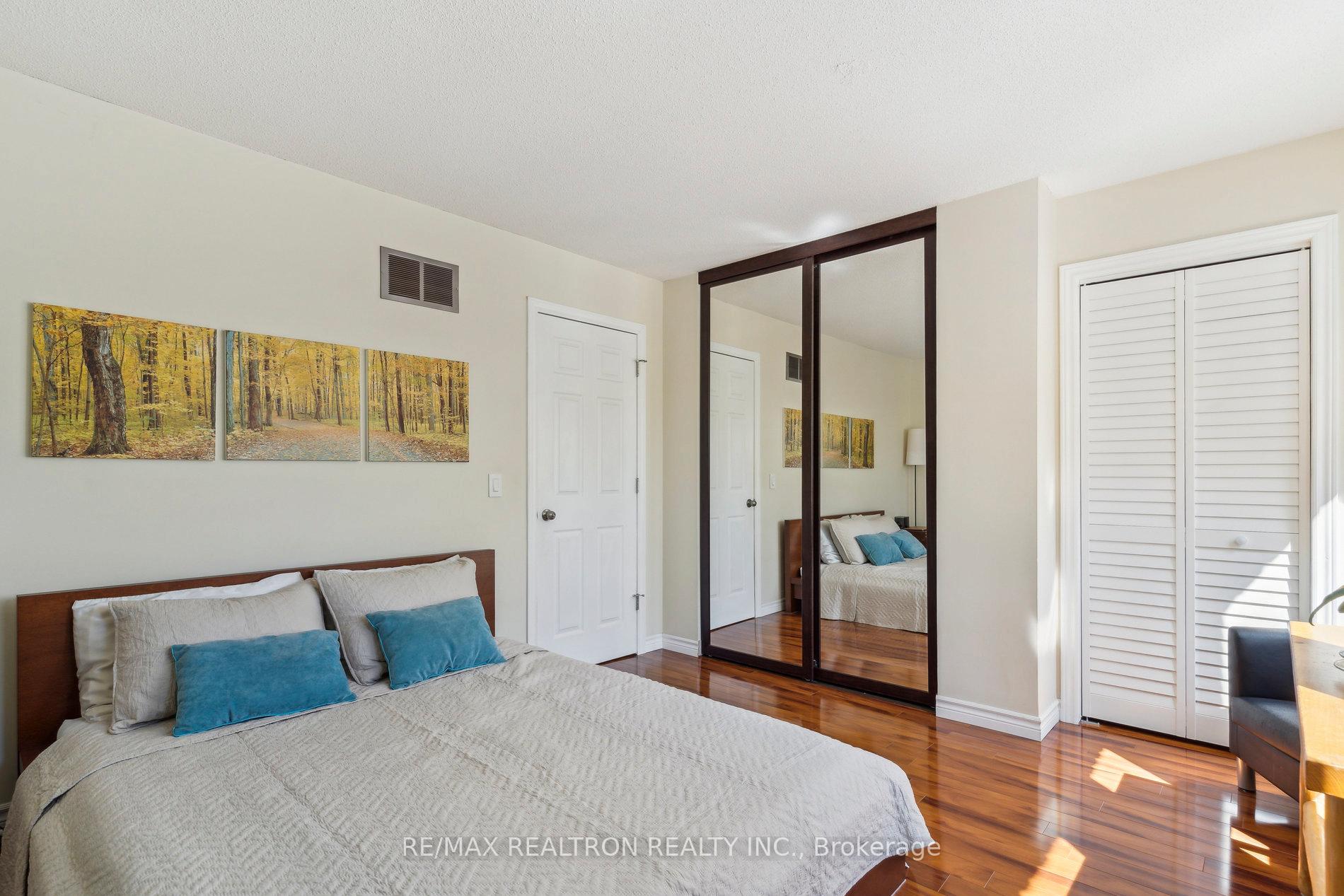Photo 20 of 6 Chestnut Gate, Markham, Bayview Fairway-Bayview Country Club Estates — HOMEH