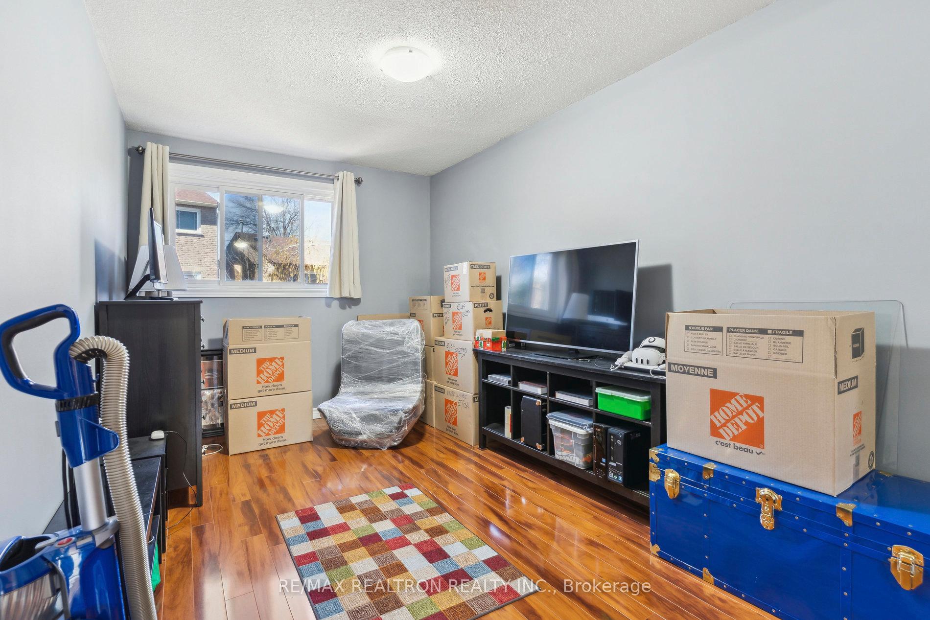Photo 30 of 6 Chestnut Gate, Markham, Bayview Fairway-Bayview Country Club Estates — HOMEH