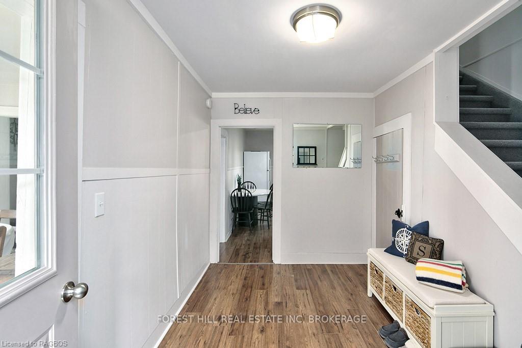 Photo 3 of 54 Mark Street W, Grey Highlands — HOMEH