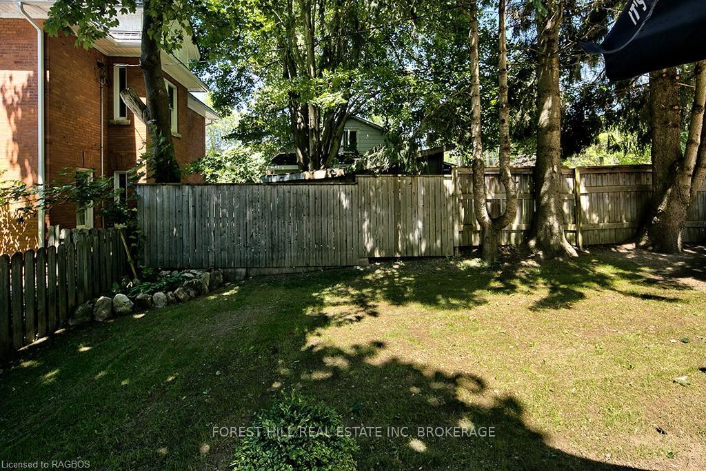 Photo 14 of 54 Mark Street W, Grey Highlands — HOMEH