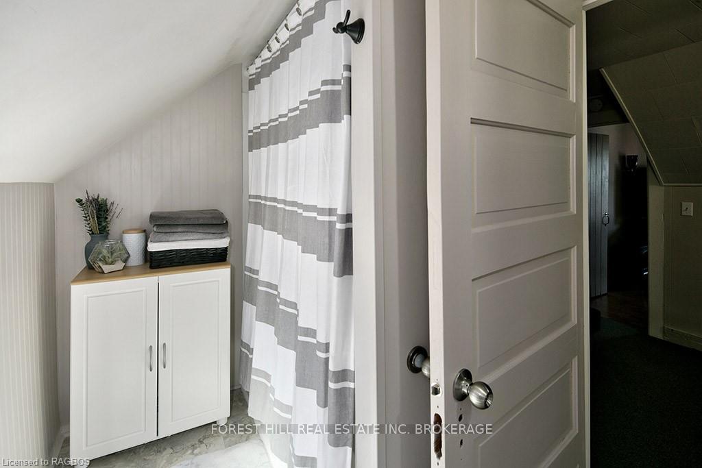 Photo 27 of 54 Mark Street W, Grey Highlands — HOMEH