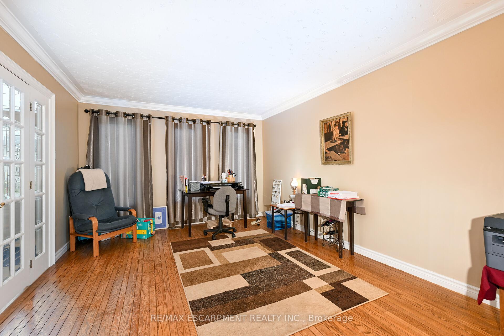 Photo 21 of 7 Osgoode Court, Hamilton, Randall — HOMEH