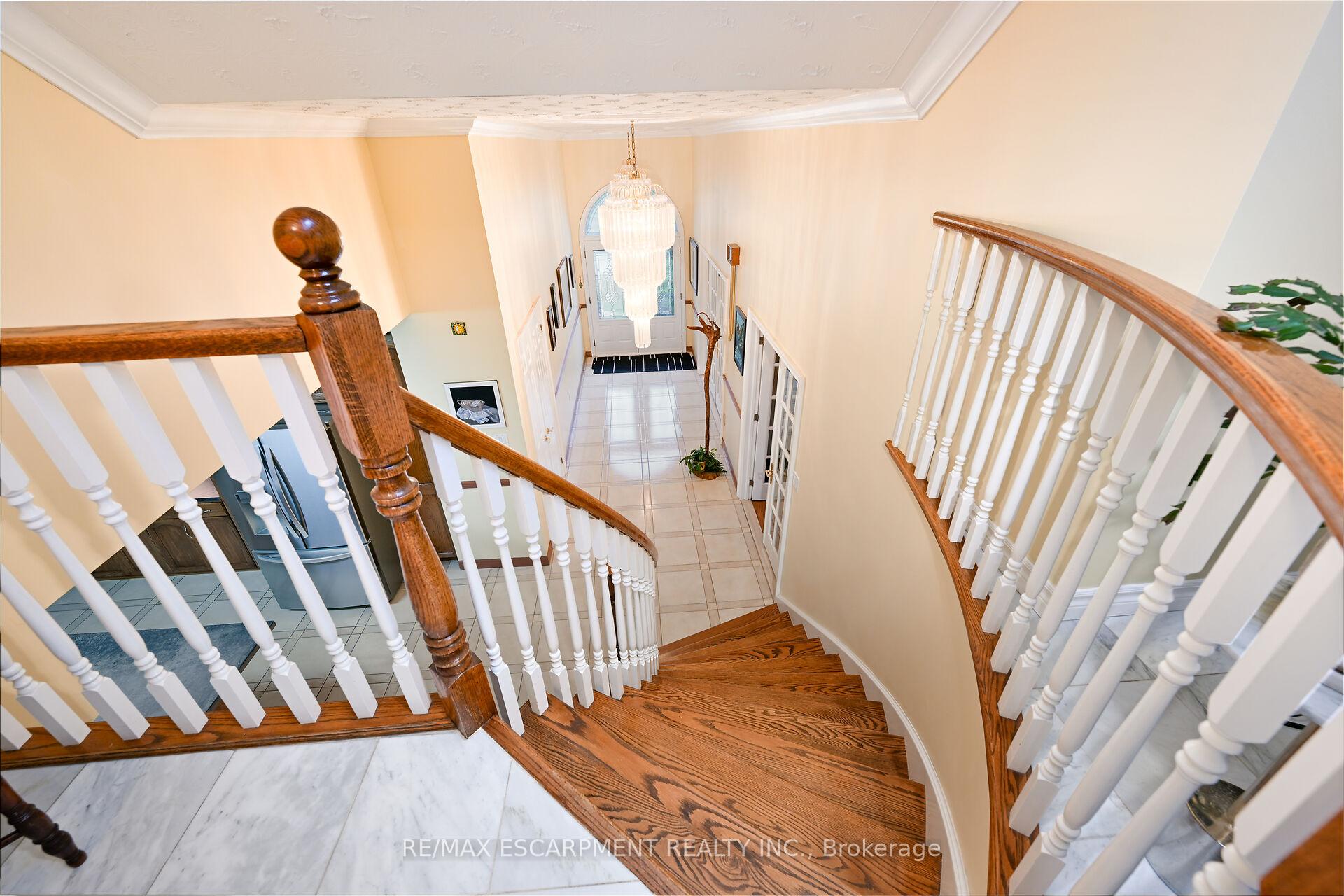Photo 31 of 7 Osgoode Court, Hamilton, Randall — HOMEH