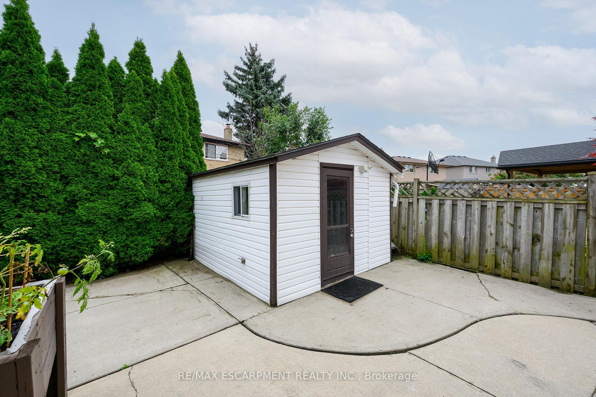 Photo 37 of 7 Osgoode Court, Hamilton, Randall — HOMEH