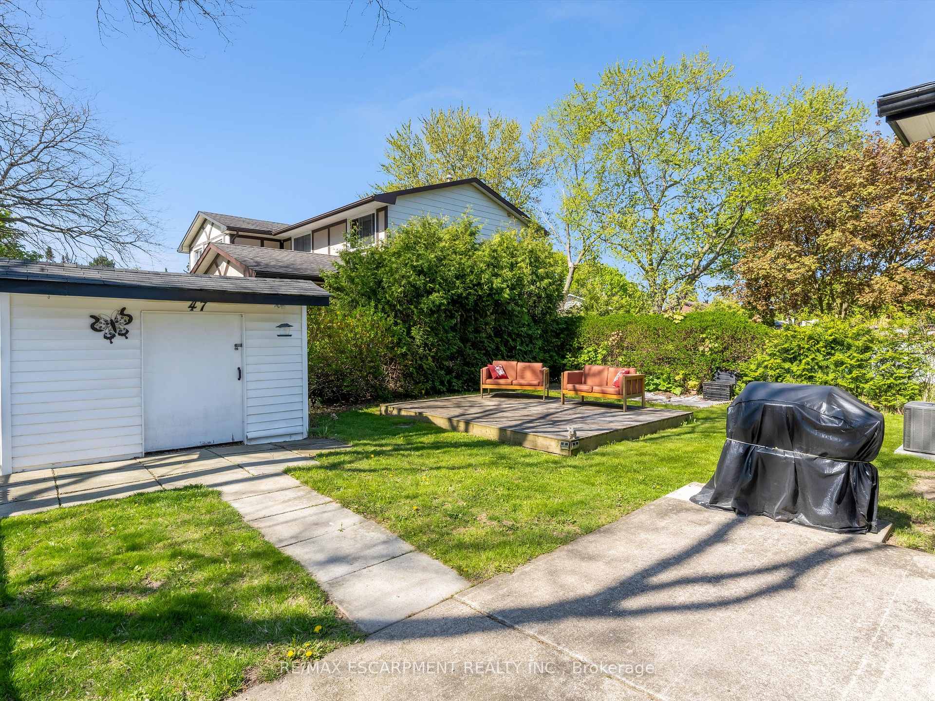 Photo 40 of 47 Lafayette Drive, St. Catharines, Lakeport — HOMEH