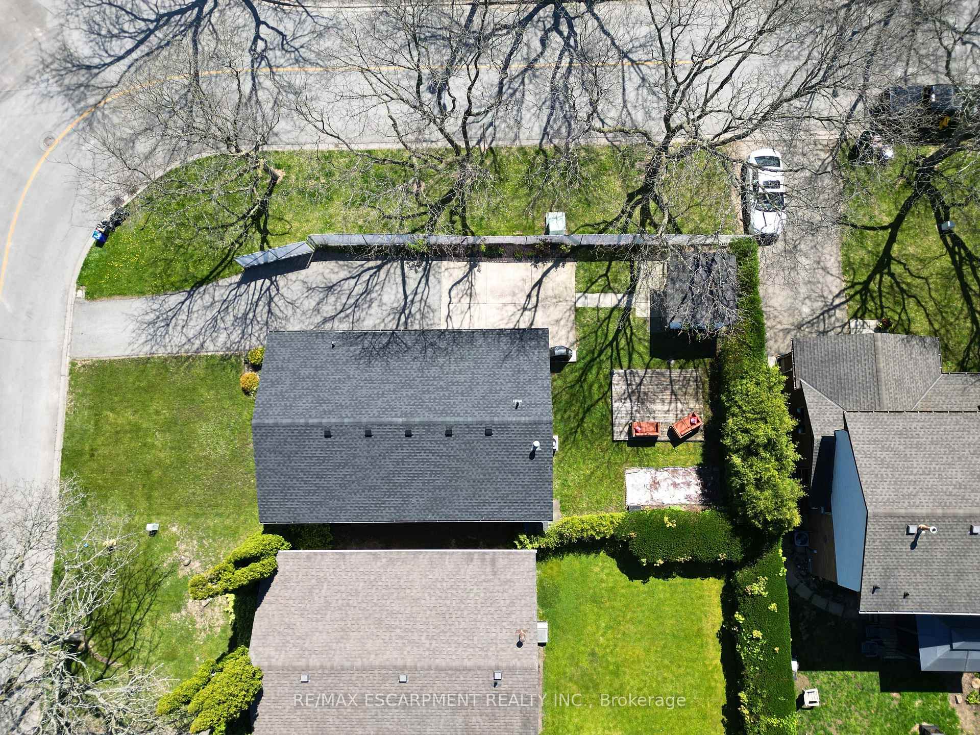 Photo 42 of 47 Lafayette Drive, St. Catharines, Lakeport — HOMEH