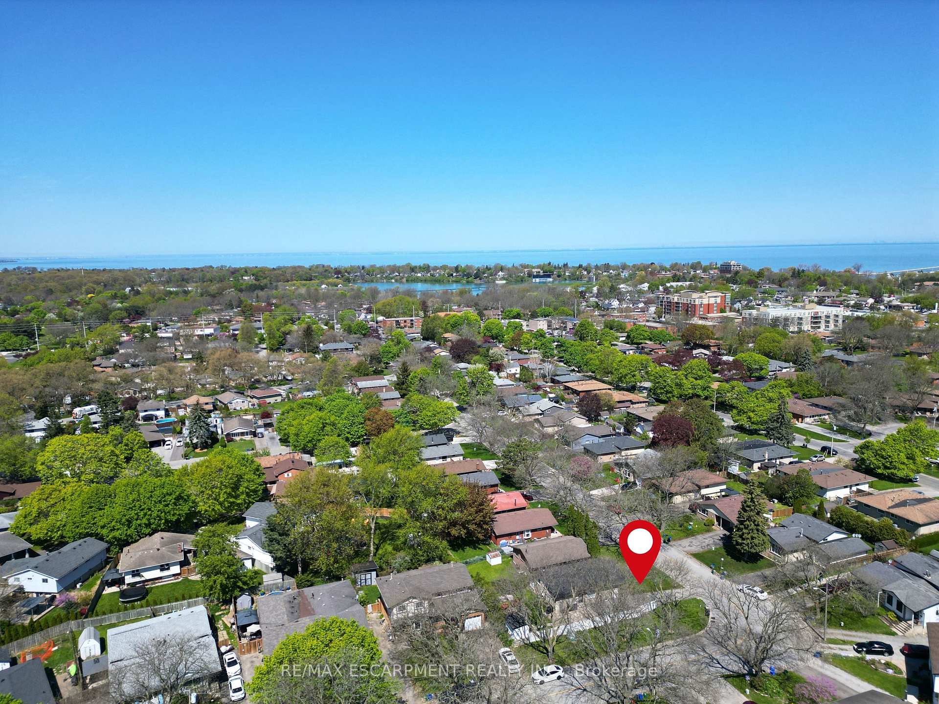 Photo 28 of 47 Lafayette Drive, St. Catharines, Lakeport — HOMEH