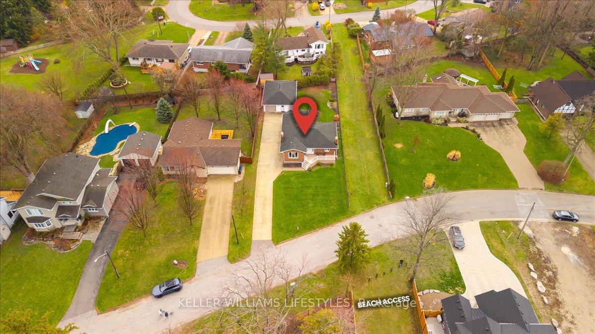 Photo 13 of 3241 Devonshire Road, Plympton-Wyoming, Plympton Wyoming — HOMEH