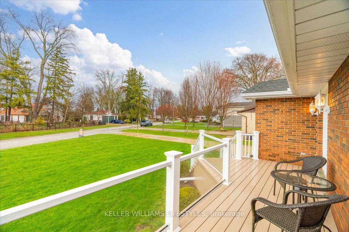 Photo 34 of 3241 Devonshire Road, Plympton-Wyoming, Plympton Wyoming — HOMEH