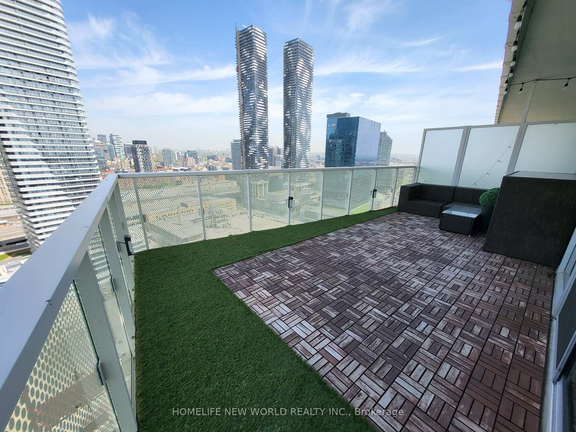 Photo 17 of Unit 2707, 15 Queens Quay E, Toronto, Waterfront Communities — HOMEH