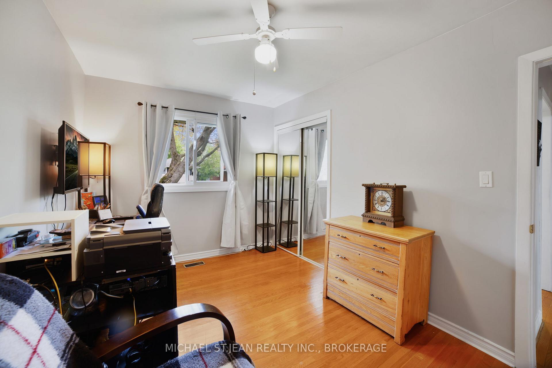 Photo 33 of 175 Council Crescent, Hamilton, Ancaster — HOMEH