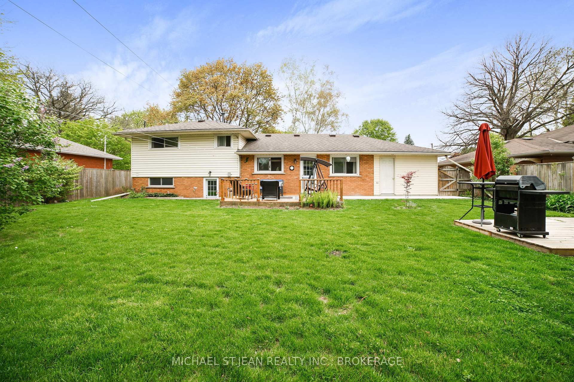 Photo 25 of 175 Council Crescent, Hamilton, Ancaster — HOMEH