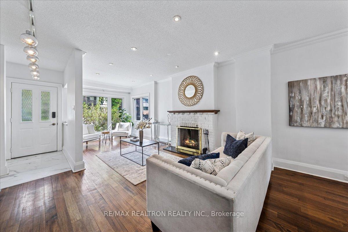 Photo 41 of 17 Ranleigh Avenue, Toronto, Lawrence Park North — HOMEH