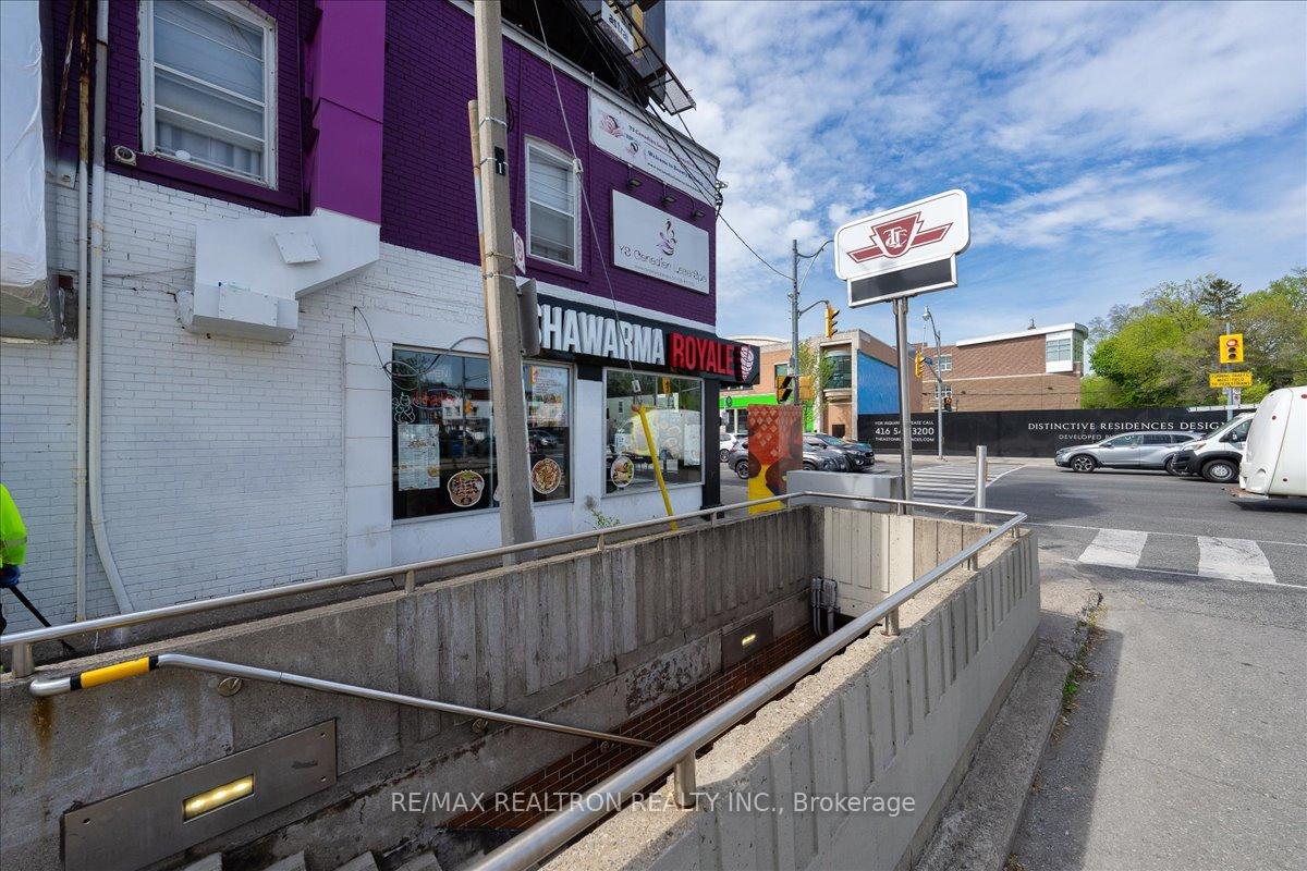Photo 39 of 17 Ranleigh Avenue, Toronto, Lawrence Park North — HOMEH