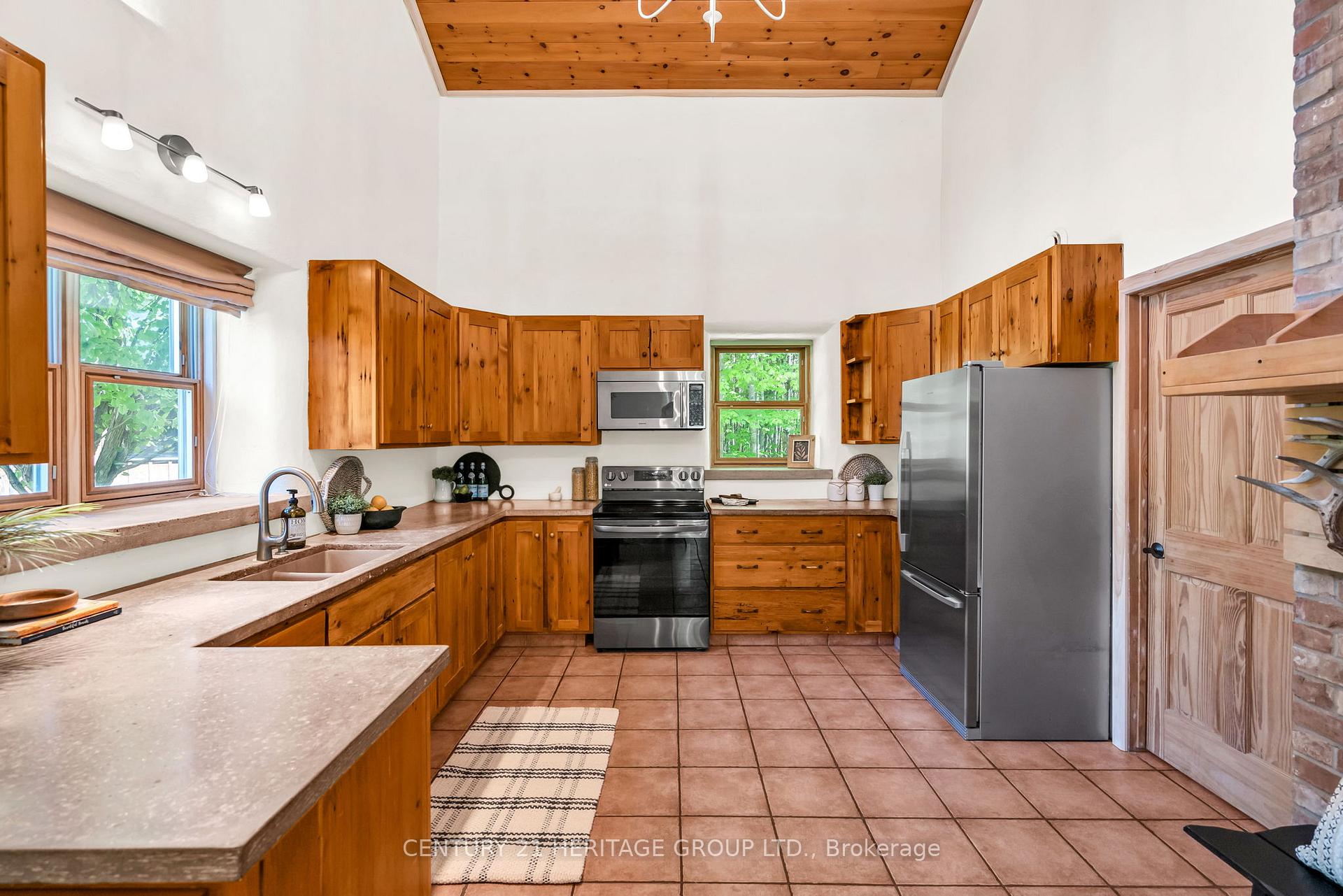 Photo 28 of 5745 Line 3 N, Oro-Medonte, Rural Oro-Medonte — HOMEH