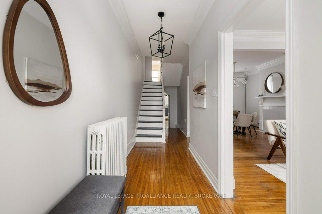 Photo 2 of 29 Charles Street, Kingston, East of Sir John A. Blvd — HOMEH
