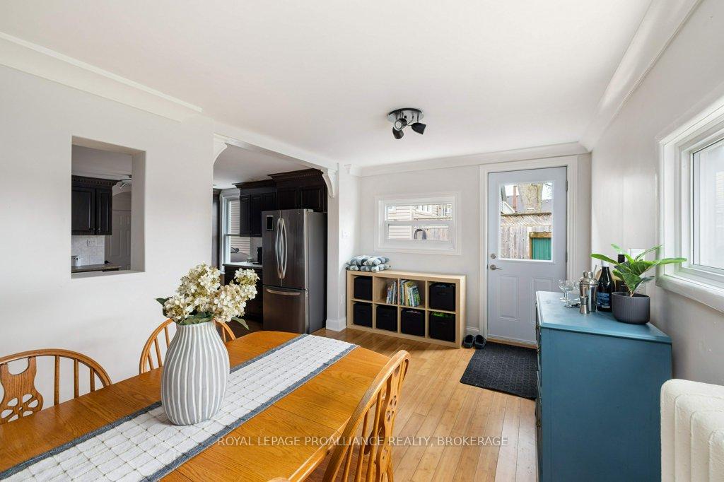 Photo 19 of 29 Charles Street, Kingston, East of Sir John A. Blvd — HOMEH